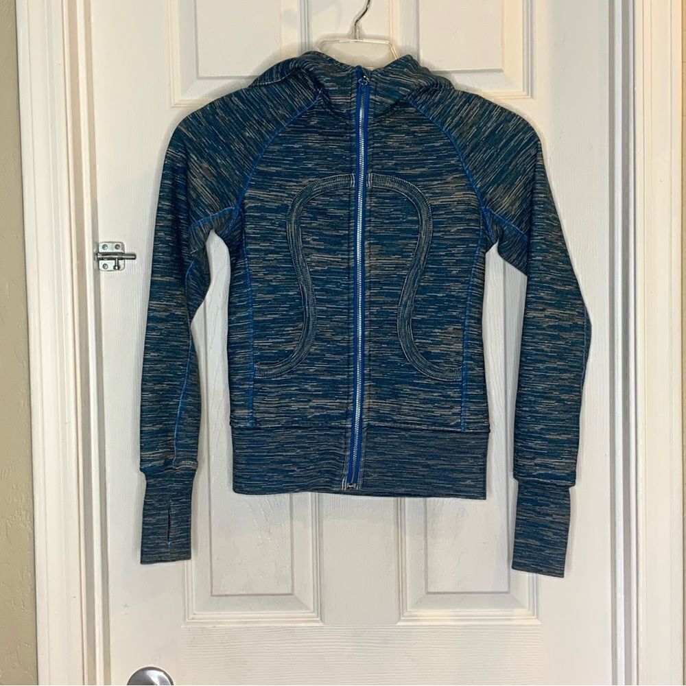 Lululemon Scuba Hoodie Stretch We Are From Space Blue Gray Heathered Size 2